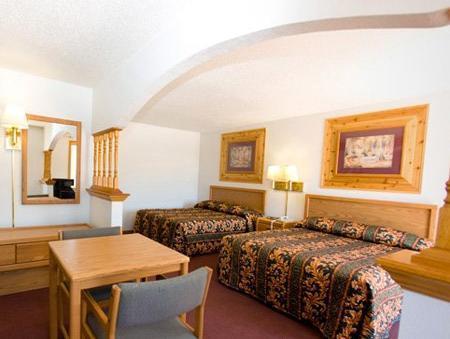 North Country Inn & Suites Mandan Exterior photo